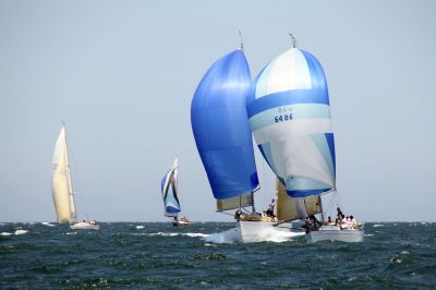 El Trofeo Primavera de vela en el Abra llega a su mitad